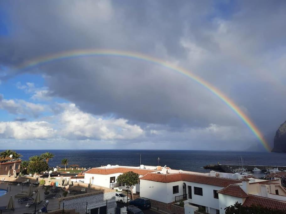 Amazing View Los Gigantes & La Gomera Daire Acantilado de los Gigantes Dış mekan fotoğraf